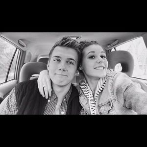 Meet your Posher, Aaron